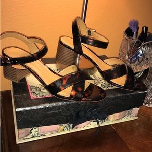 J. Crew Tortoiseshell Sandals size 9. Excellent condition.